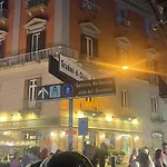 Casetta Piazza Plebiscito בית הארחה 4*