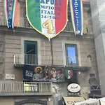 Casetta Piazza Plebiscito 4* Neapol