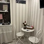 Pensjonat Casetta Piazza Plebiscito 4*