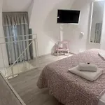 Casetta Piazza Plebiscito 4* Neapol