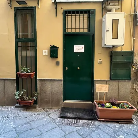Casetta Piazza Plebiscito Πανσιόν Νάπολη