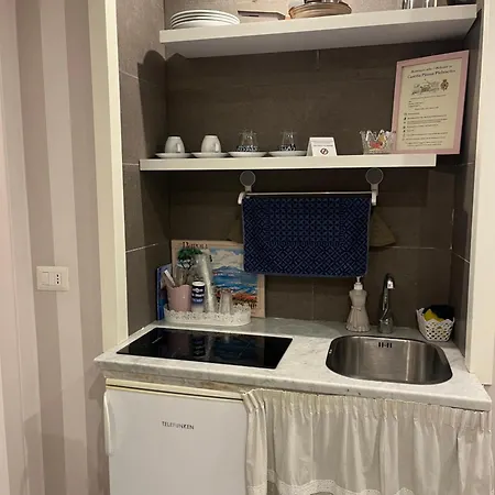 Casetta Piazza Plebiscito 4*