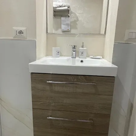 Casetta Piazza Plebiscito بيت ضيافة 4*