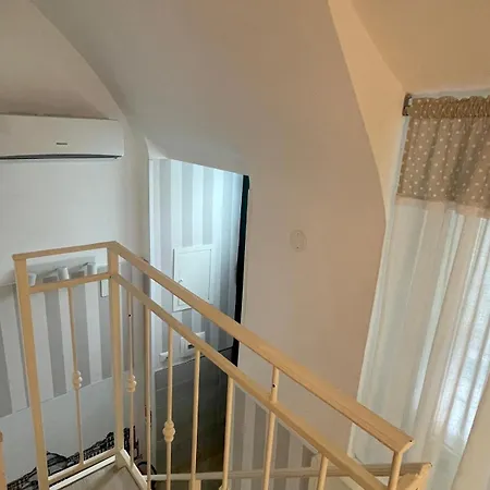 Casetta Piazza Plebiscito Gasthuis Napels