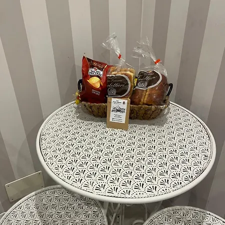 Casetta Piazza Plebiscito بيت ضيافة