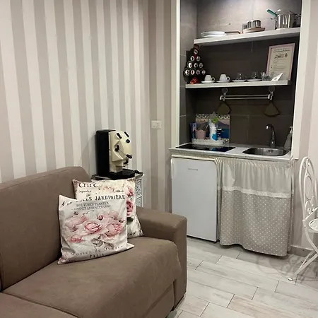 Casetta Piazza Plebiscito 招待所 那不勒斯